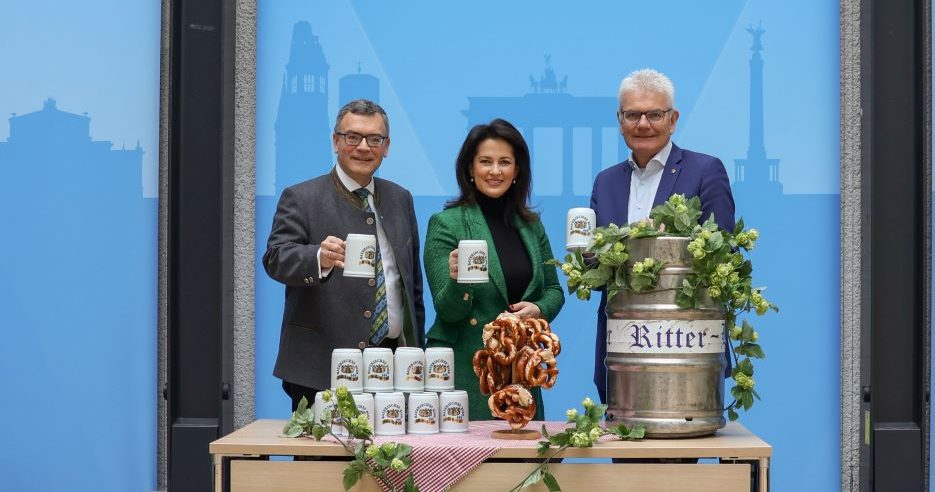 _StMHerrmann_StMinKaniber_MdBAuernhammer_Bayerische_Staatskanzlei