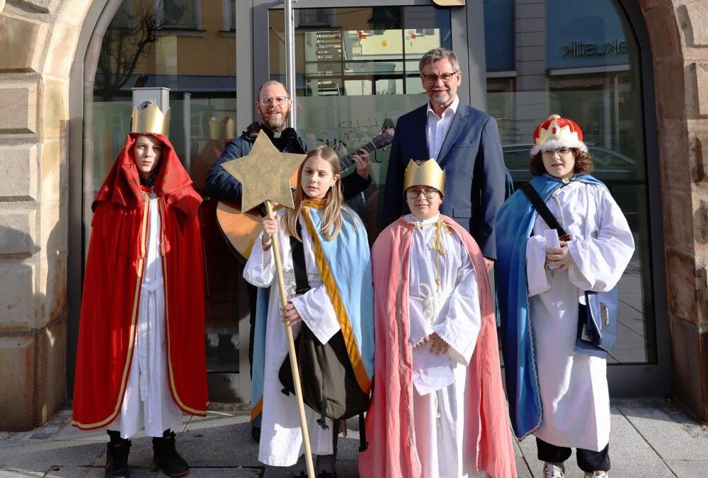 Sternsinger besuchten das Gunzenhäuser Rathaus