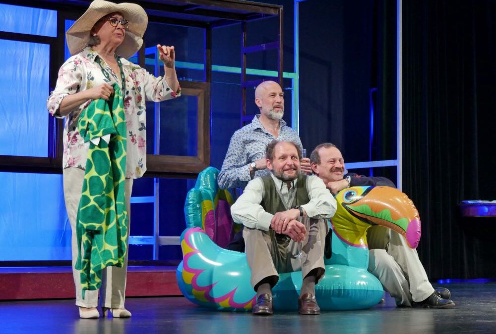 Abschluss der Gunzenhäuser Theaterspielzeit 23/24 – „Und wenn wir alle zusammenziehen?“