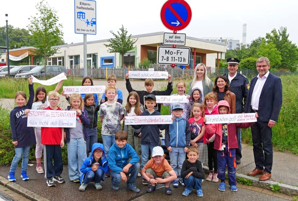 Einweihung der Elternhaltestelle für die Grundschule Süd in Gunzenhausen