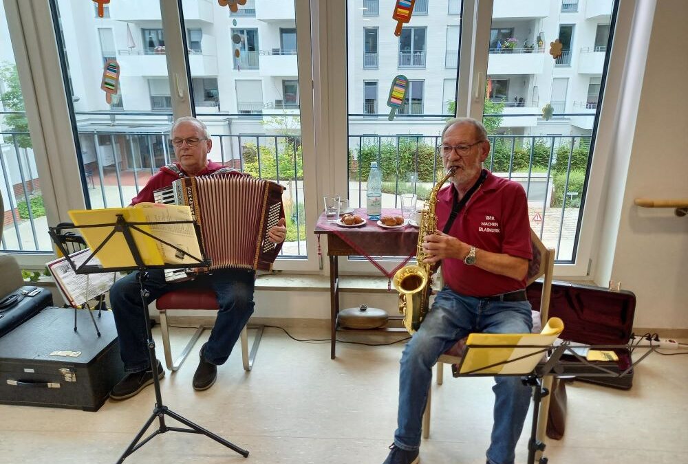 Tagespflege der Diakonie Weißenburg feiert Kirchweih