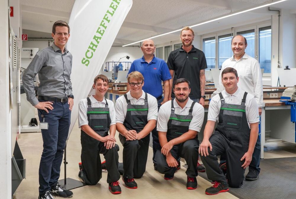 Schaeffler-Standort Gunzenhausen begrüßt vier neue Auszubildende