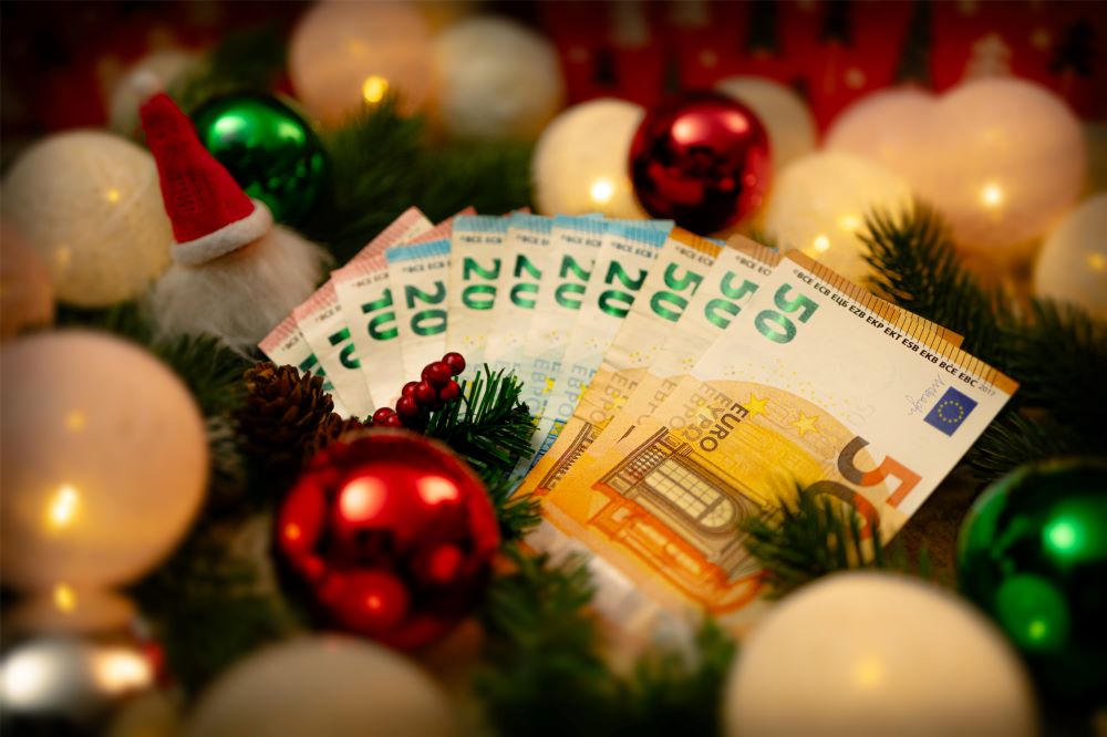 Extra-Schub“ fürs Portemonnaie gibt es vor allem für Beschäftigte mit Tarifvertrag