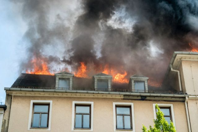 2025-ERGO-Ratgeber‑W~dgefahr-Digital