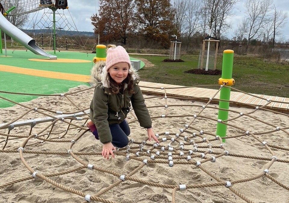 Einladung zur Eröffnungsfeier des neuen Mehrgenerationenspielplatzes „PLATZ FÜR ALLE“ in Gunzenhausen