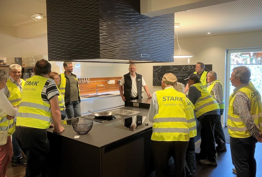 vlf STARK unterwegs — Fachstammtisch im Nachbarlandkreis auf Tour