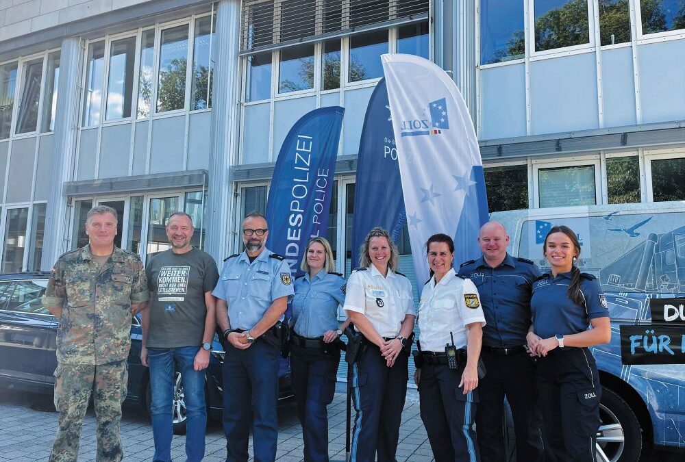 „Berufe in Uniform“ – BiZ lädt zu Info-Veranstaltung