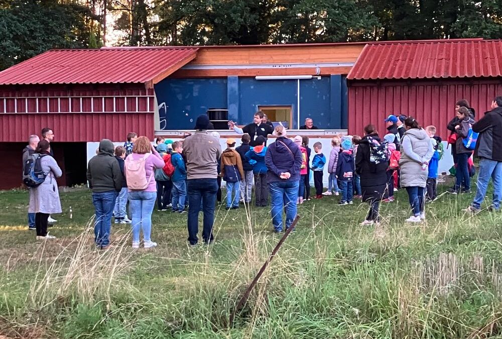 Zwei unvergessliche Abende für neugierige Kids an der Herbert Albrecht Sternwarte