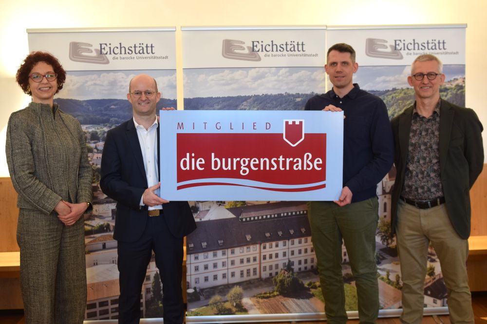Burgenstraße begrüßt Neu-Mitglied Eichstätt