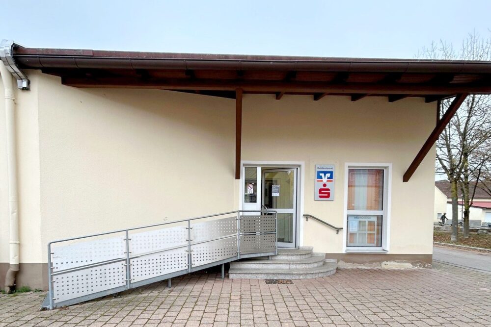 le_mfr_02_Dorfladen_Mitteleschenbach