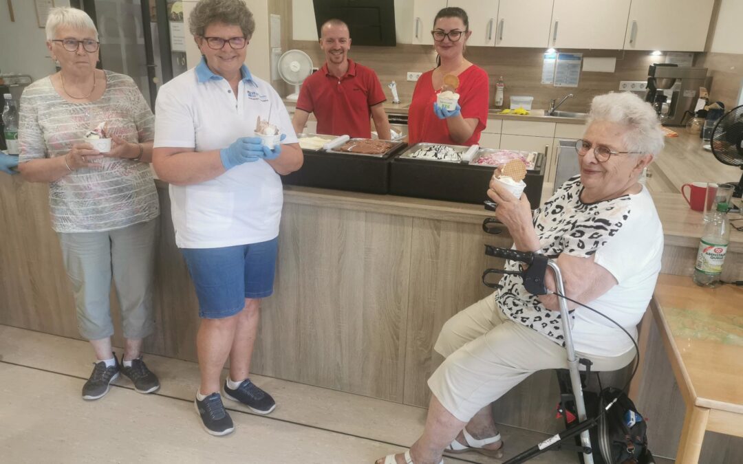 Eiscafe Venezia sponsert Abkühlung